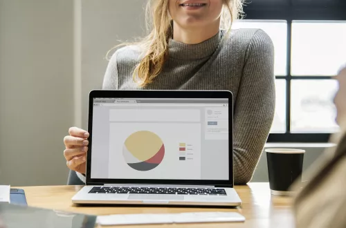 jak stworzyc prezentacje multimedialna