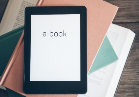Czym są ebooki i dlaczego warto po nie sięgnąć? Czym są ebooki i dlaczego warto po nie sięgnąć?